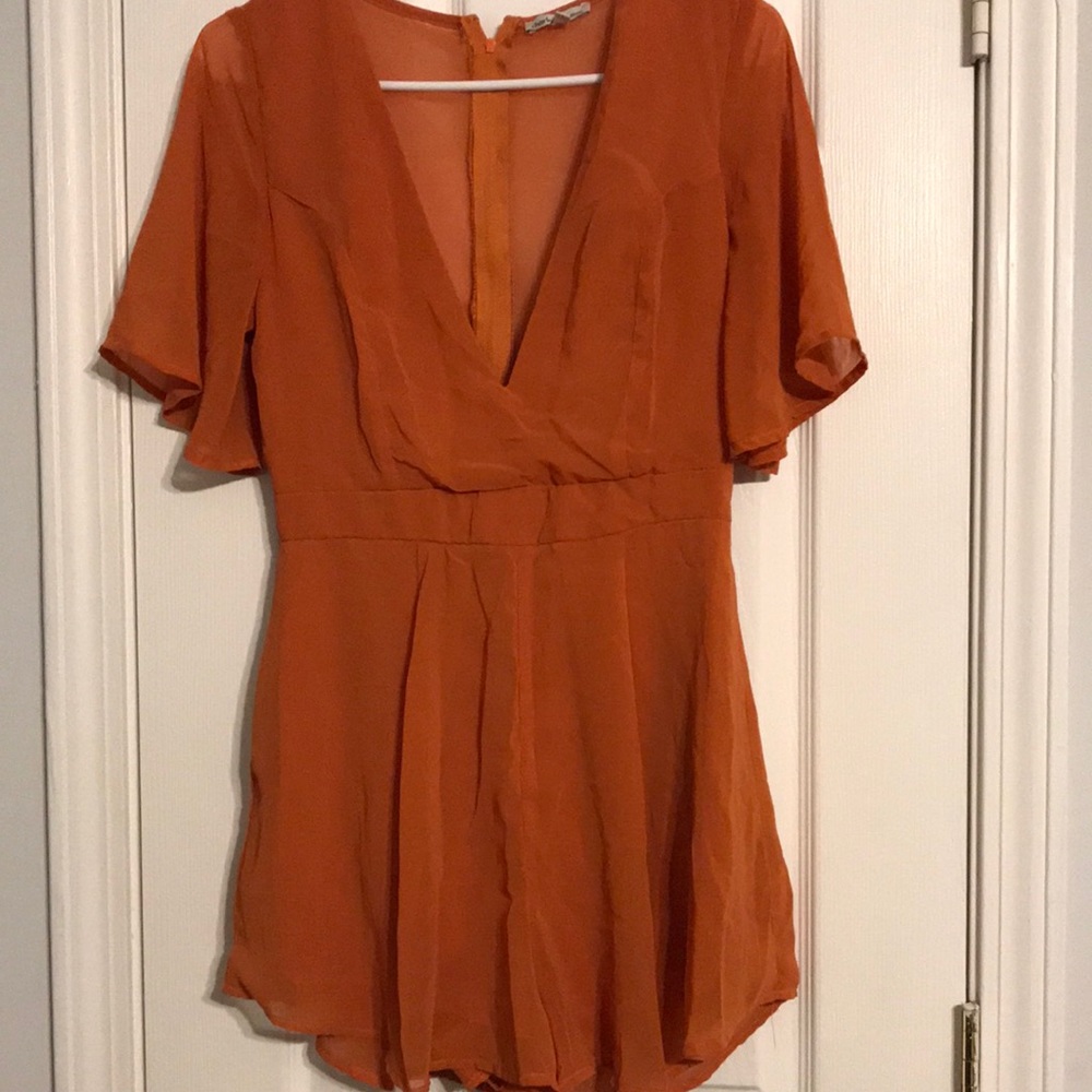 Charlotte Russe Romper (coral)
